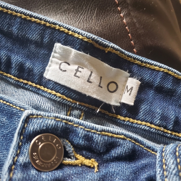 Cello distressed shorts - Picture 2 of 2